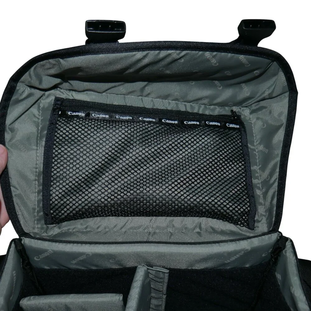 Canon Digital Gadget Bag DSLR EOS Rebel Travel Carry Case With Shoulder Strap